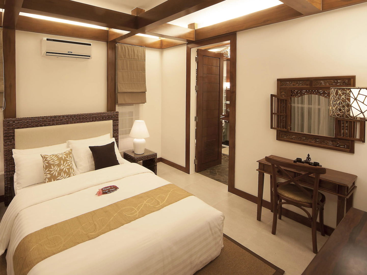 Vida Homes Condo Resort