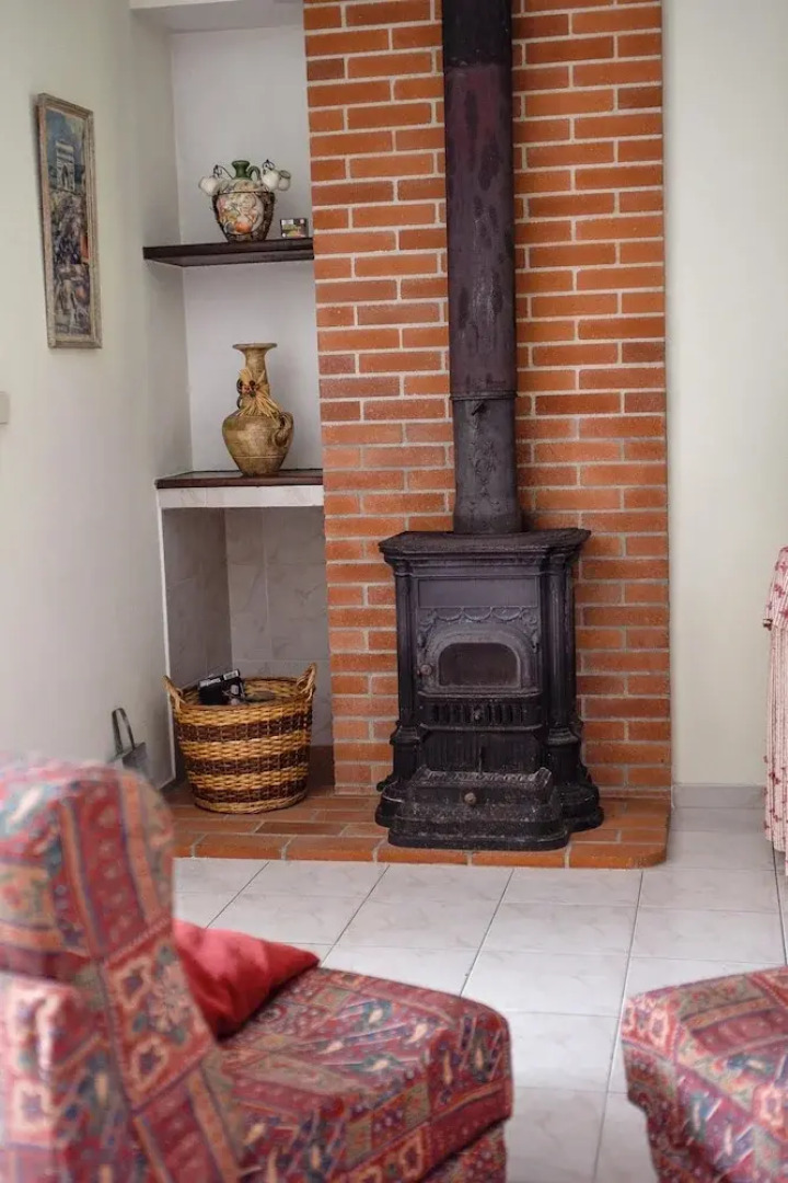 House With one Bedroom in Porto de Mós, With Wonderful Lake View, Pool