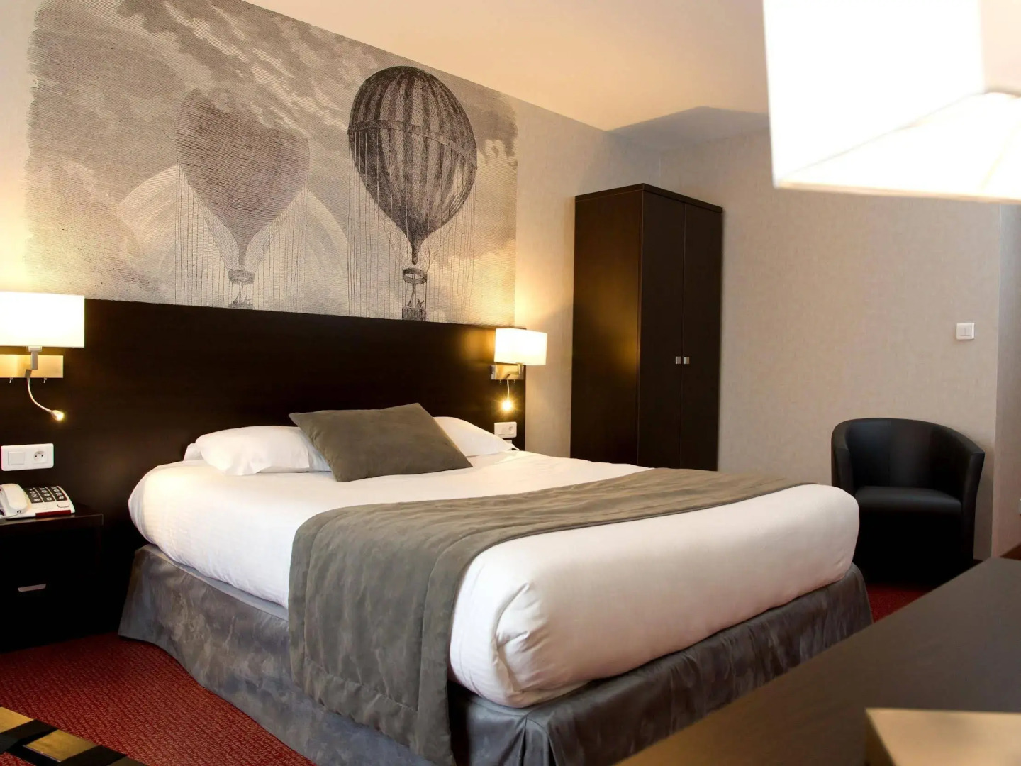 Logis Hôtel - La Chambre d'Amiens