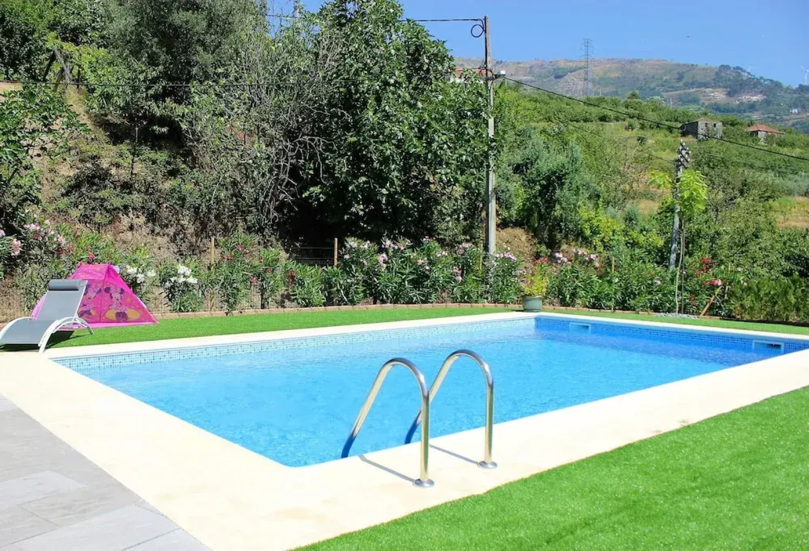 Villa With 3 Bedrooms in São Martinho de Mouros, With Private Pool, Enclosed Garden and Wifi Near the Beach