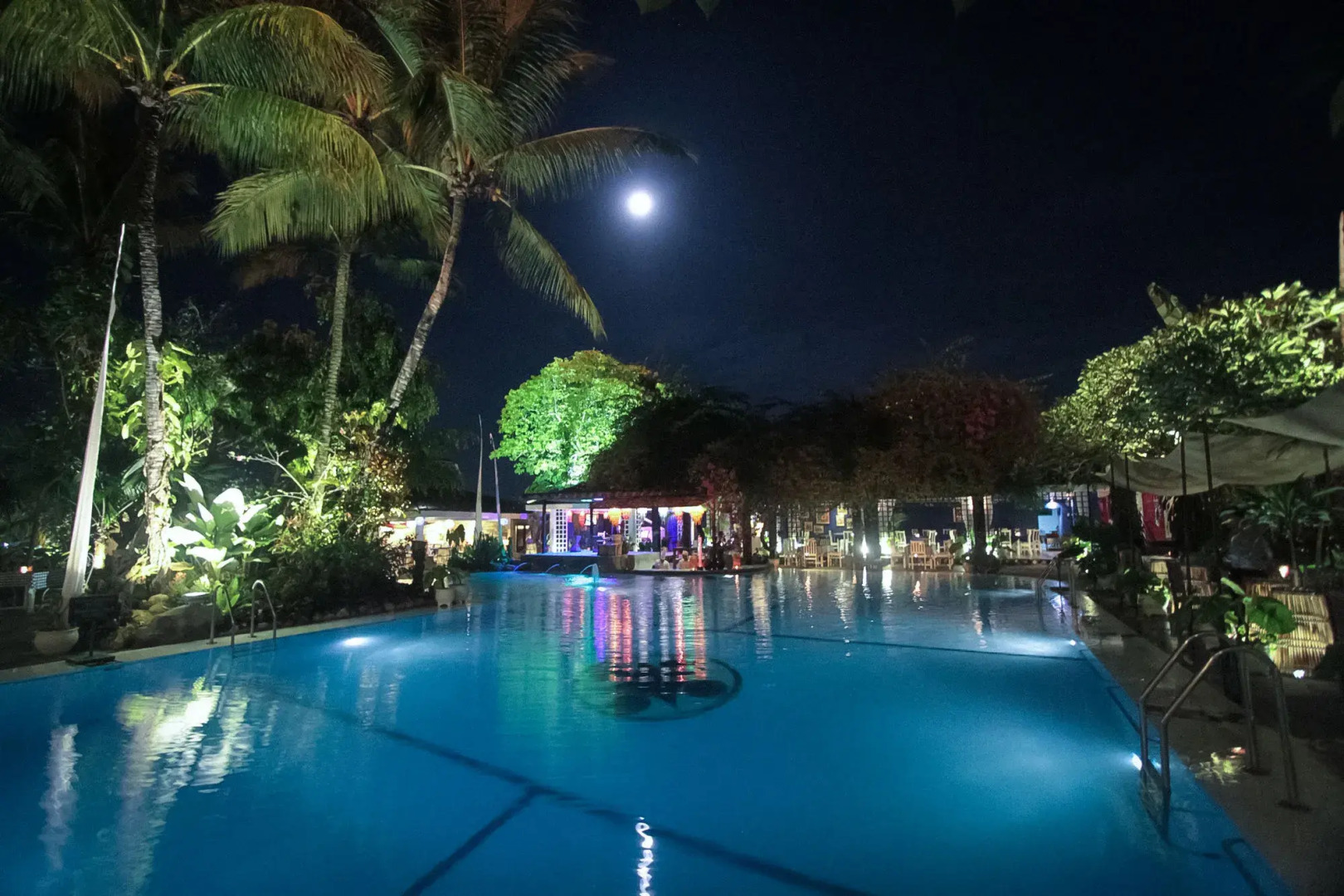 Mesra Business & Resort Hotel