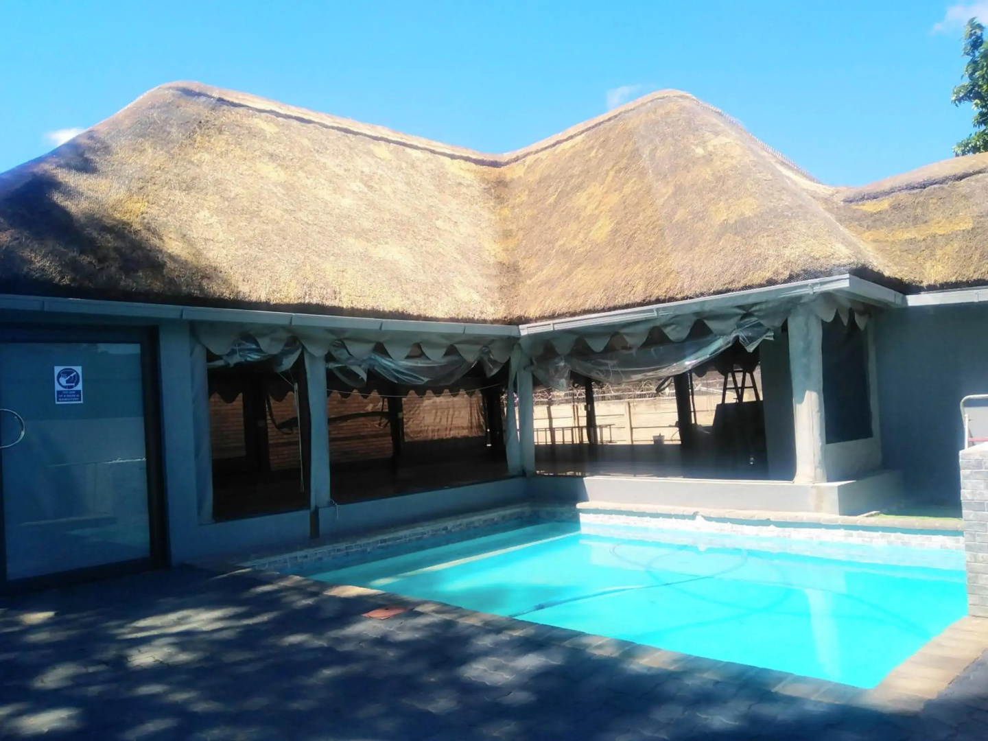 President Guest Lodge
