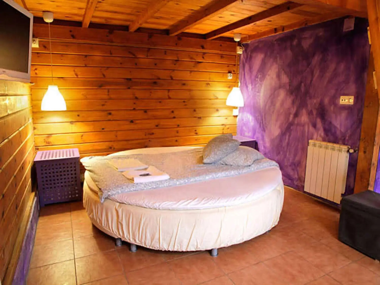 Fuente del Lobo Glamping  Bungalows - Adults Only