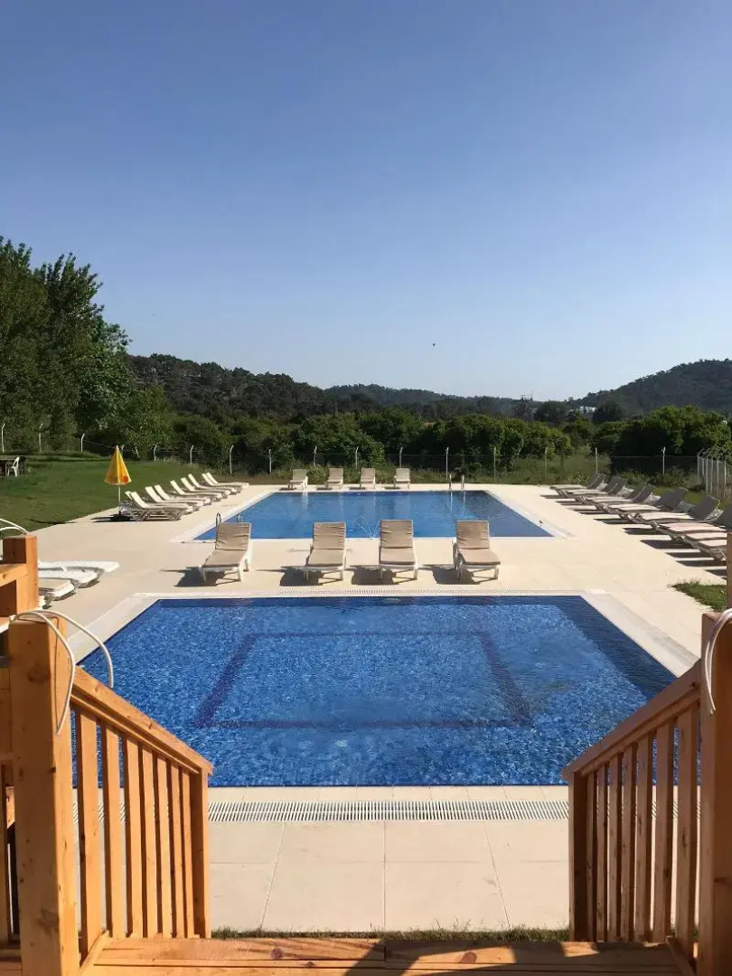 Dream Town Hotel & Restaurant