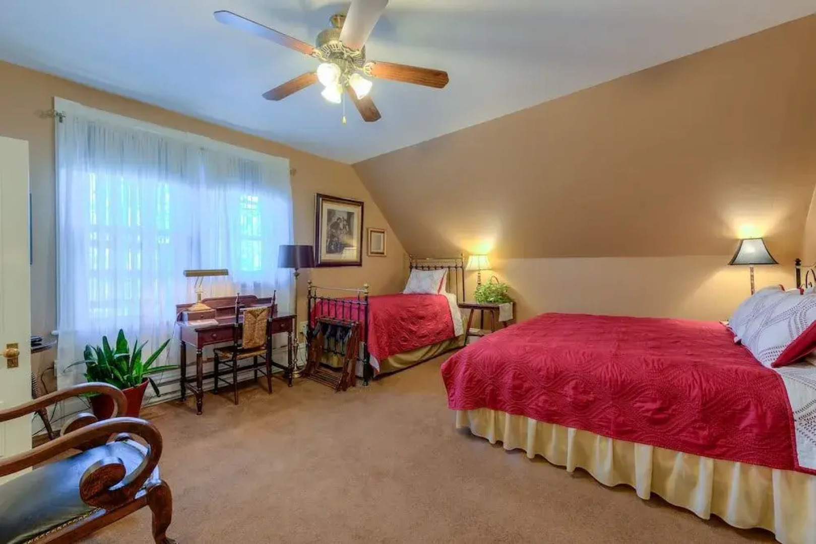 Sanders - Helena's Bed and Breakfast