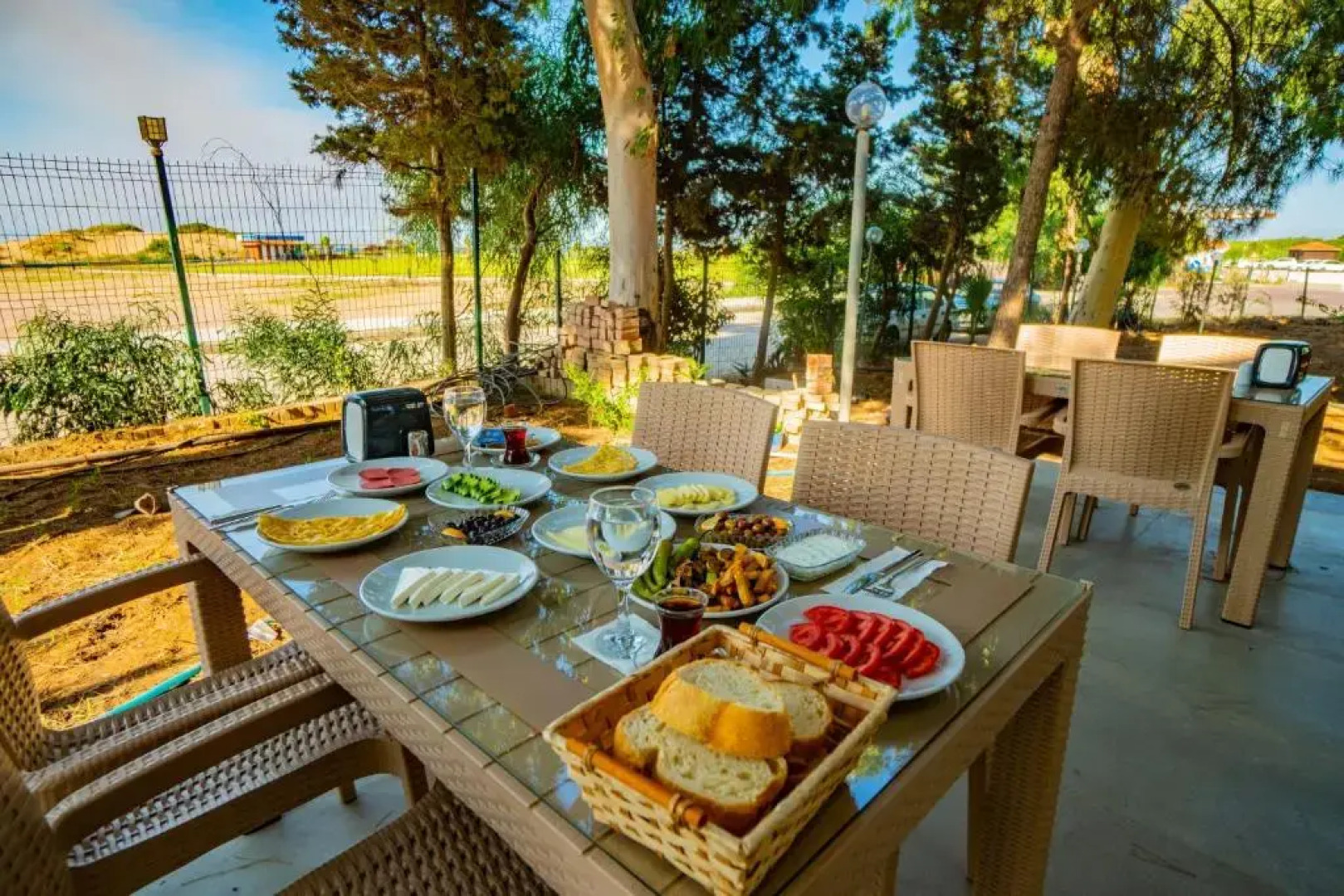 Prenses Sealine Beach Hotel