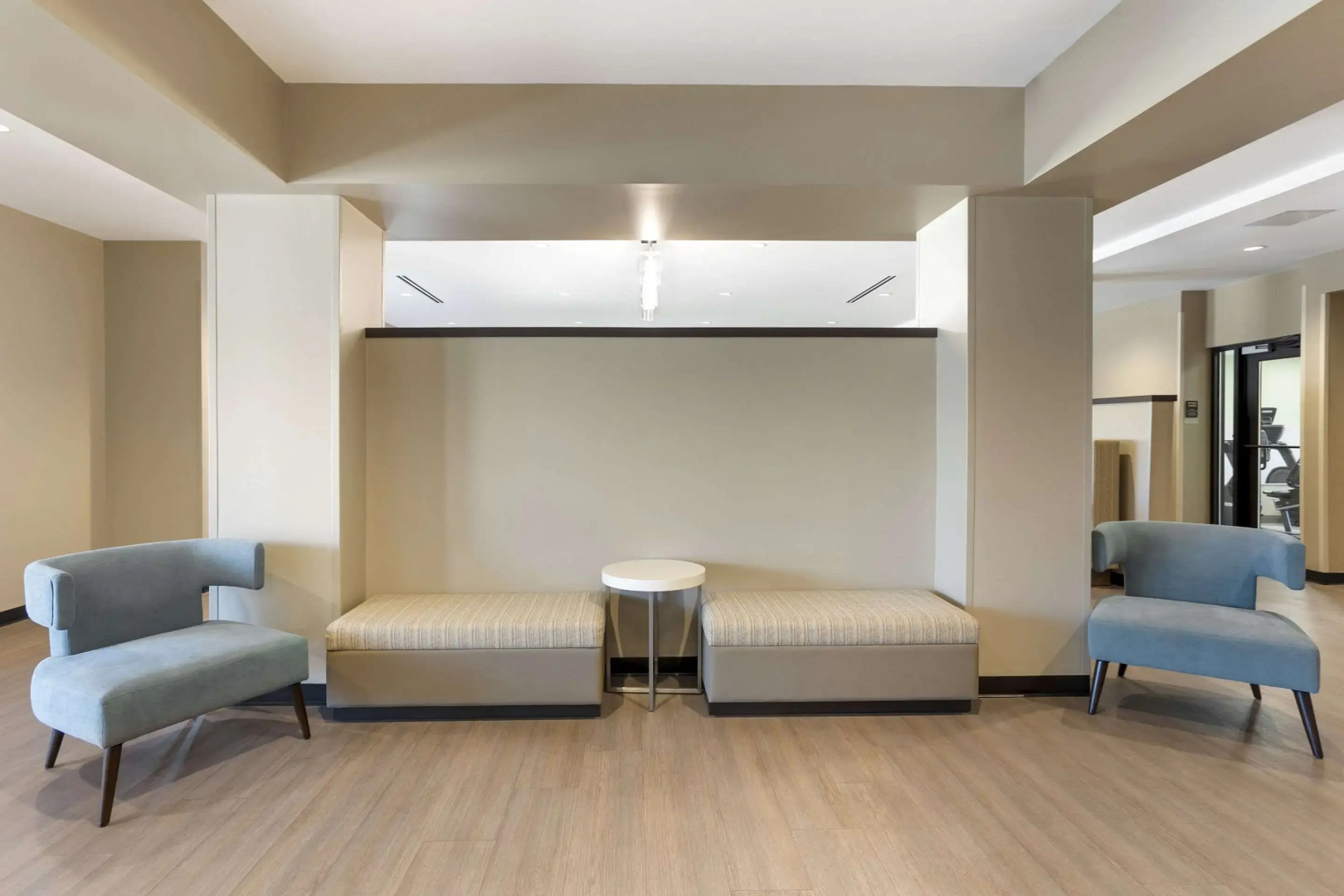 MainStay Suites North - Central York