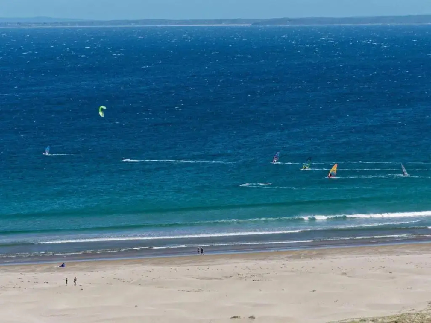 HARRINGTON Gerroa 4pm check out Sundays