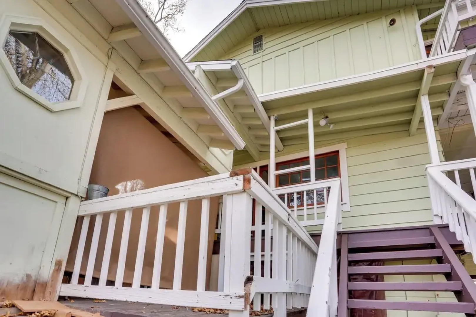 Spacious Crestline Retreat: 1 Mi to Lake Gregory