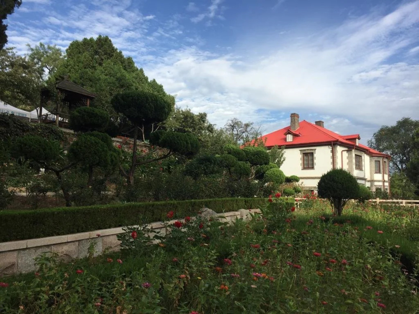 Yuexin Business Hotel