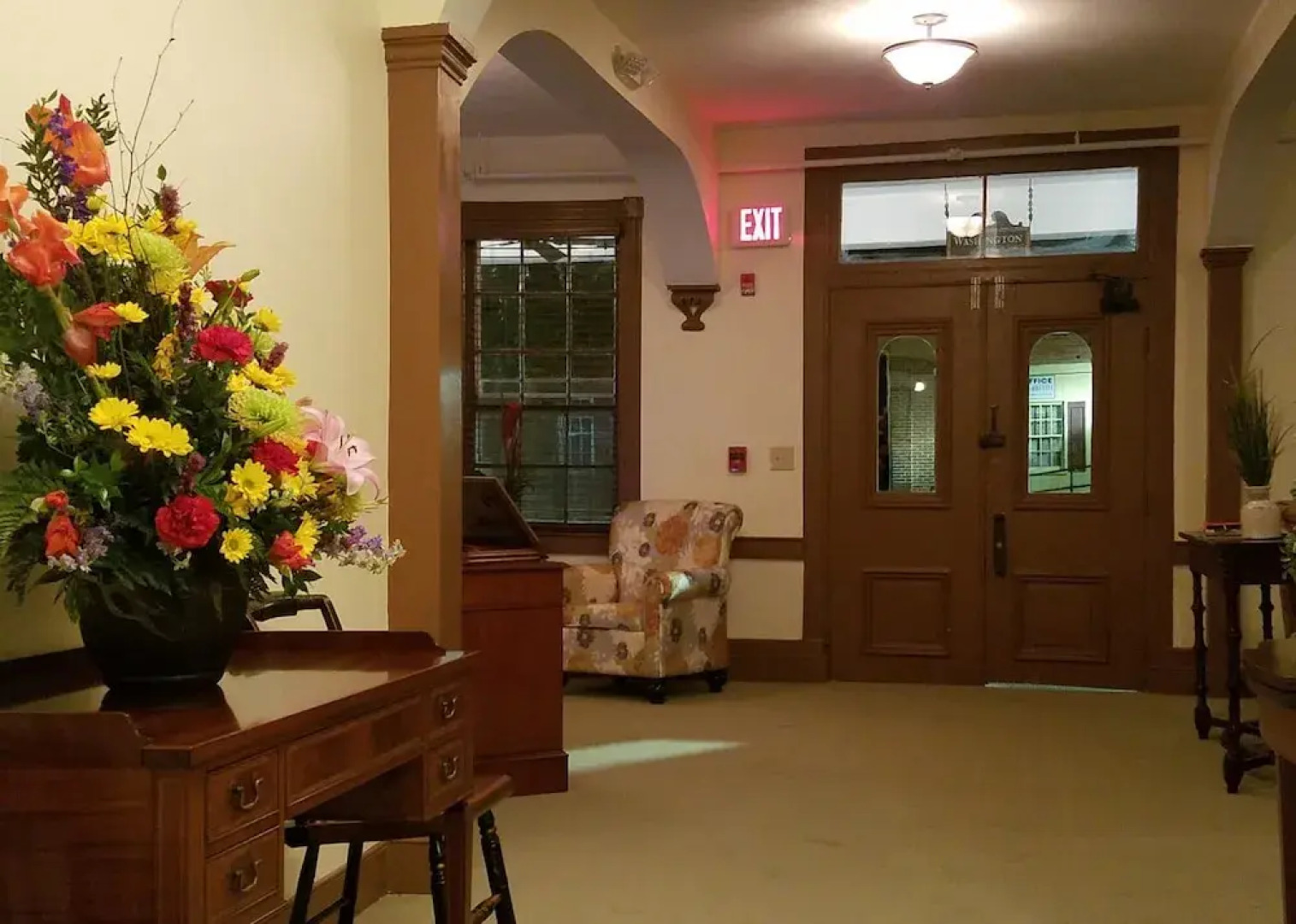 Washington Inn and Tavern