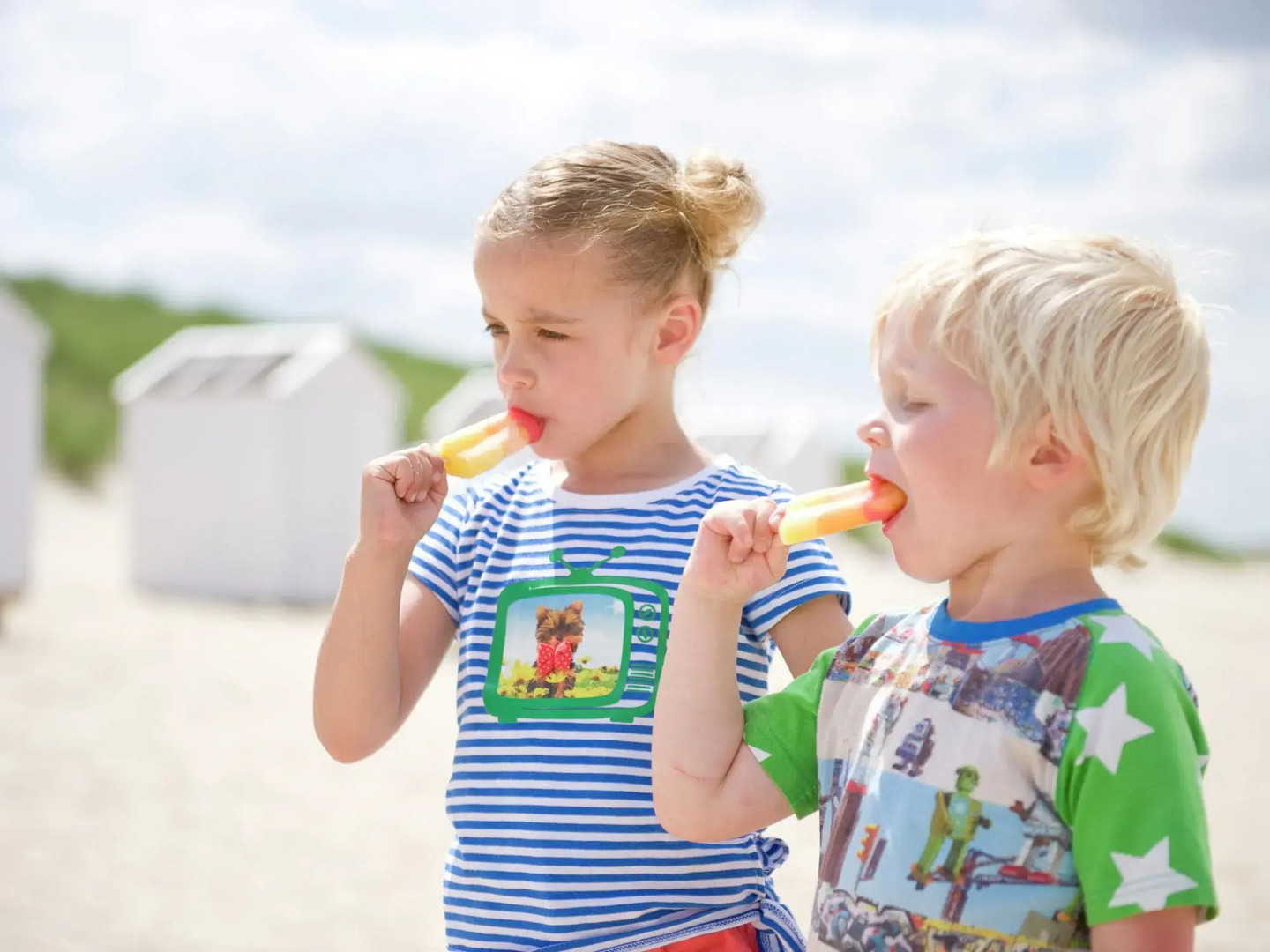 Detached villa with three bathrooms, 400 m. from the beach