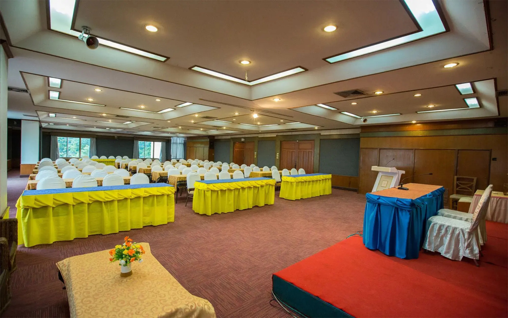 Phrae Nakara Hotel