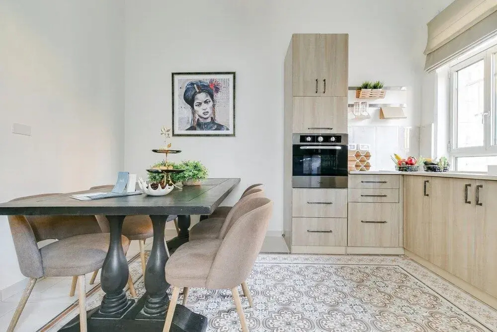 Sweet Inn-King David Pearl