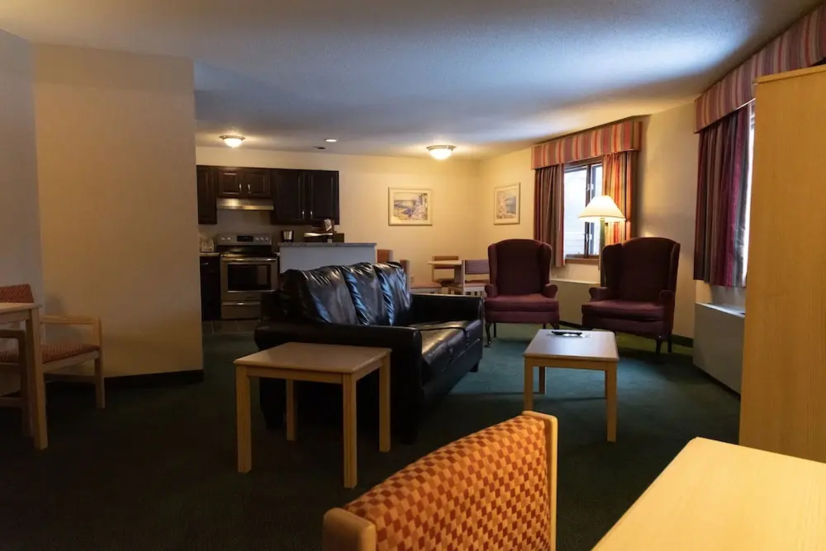 Paradise Shores Resort