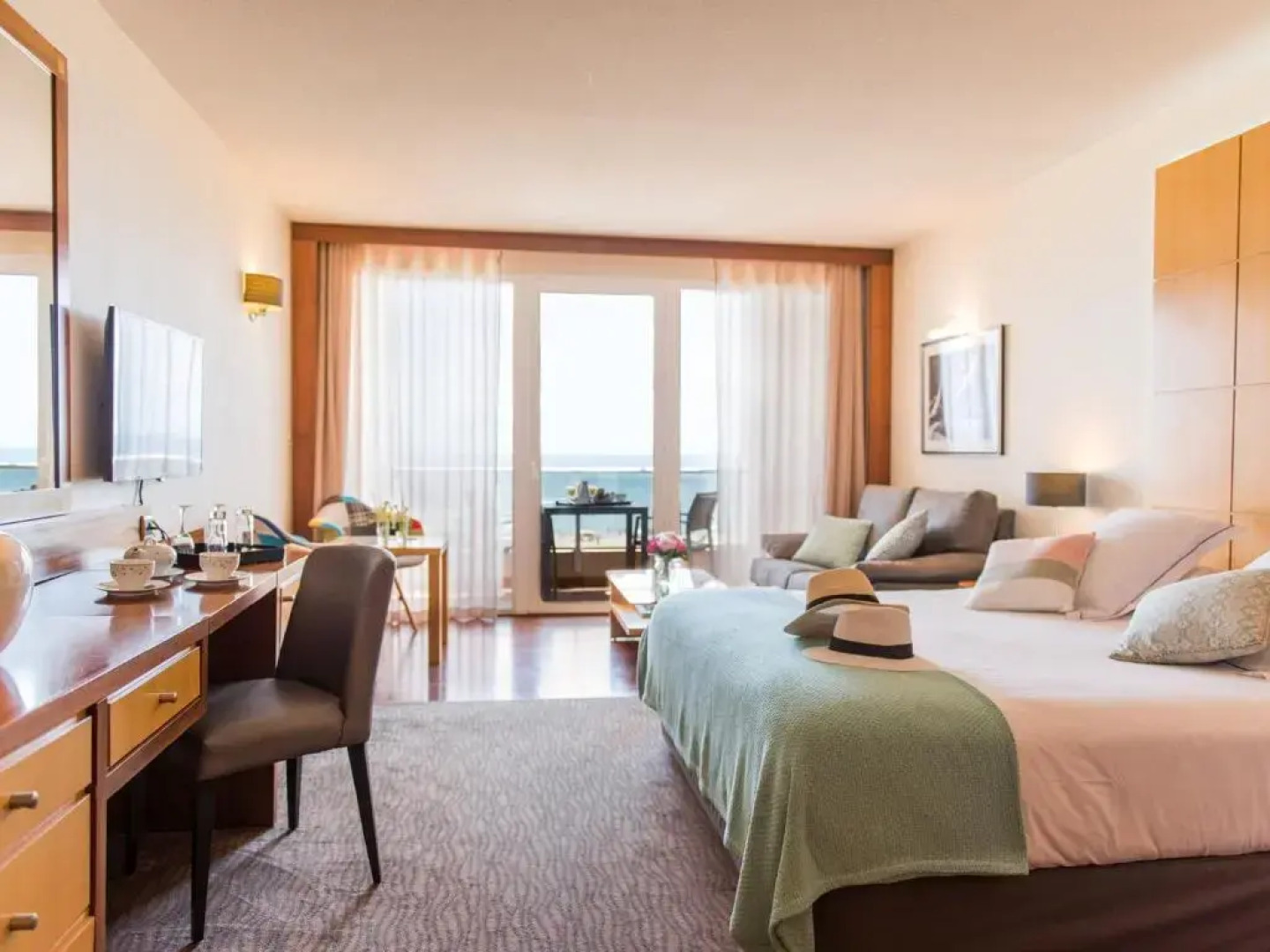 Grand Hotel les Flamants Roses