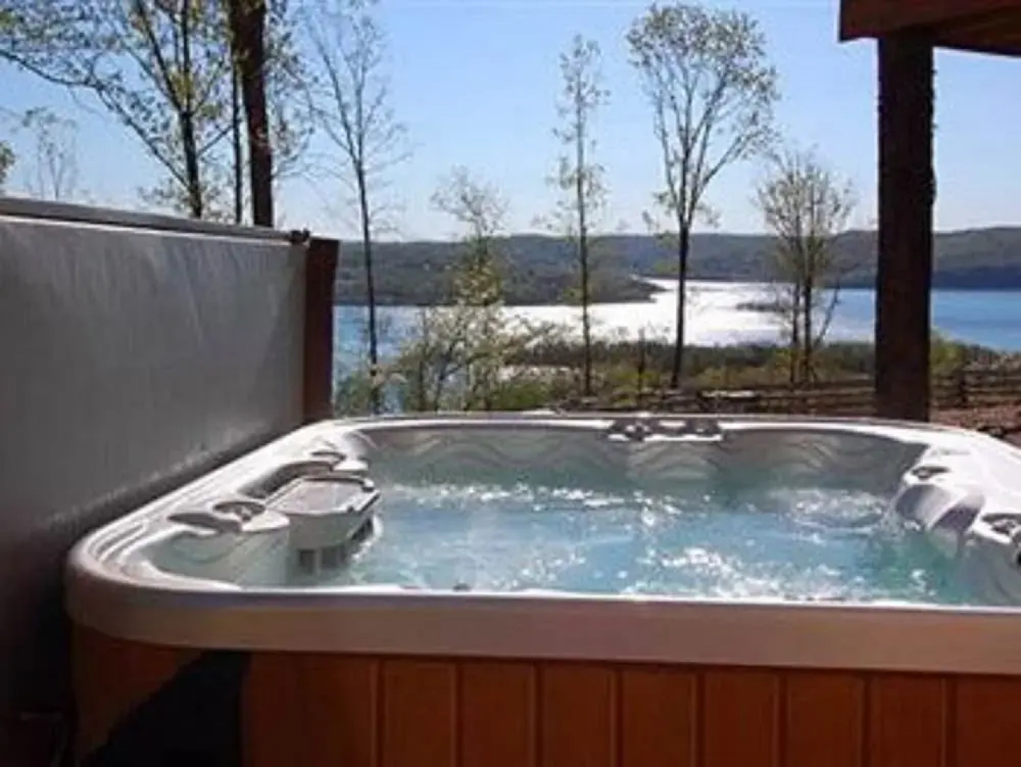 White River Lodge Bed and Breakfast