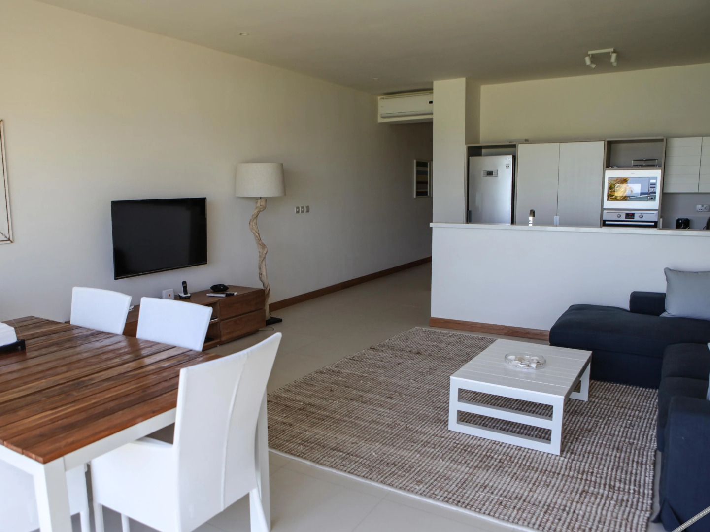 Cap Ouest by Dream Escapes