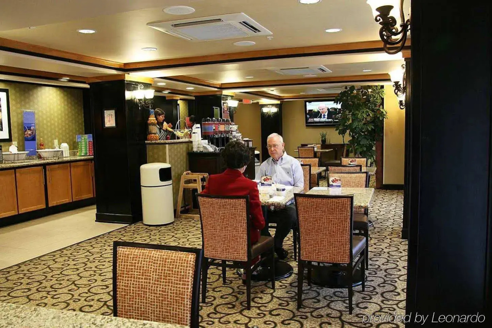 Hampton Inn & Suites Montgomery-Downtown