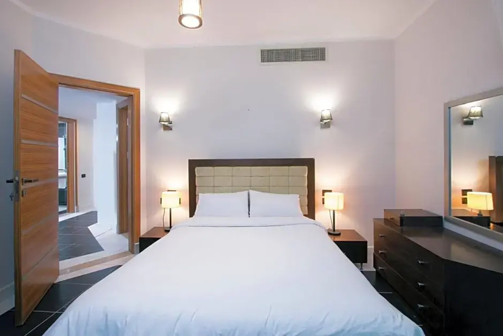 Royal Beach Serviced Apartments