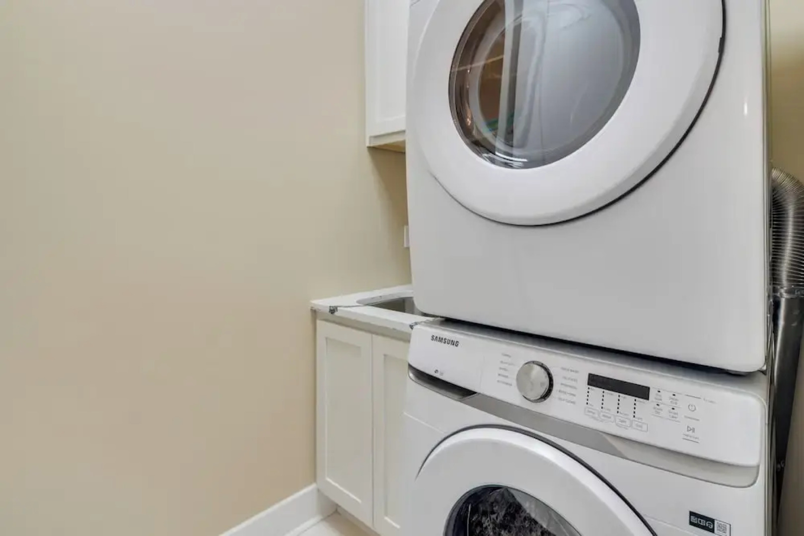 Waynesville House: Fire Pit + Mountain Views!