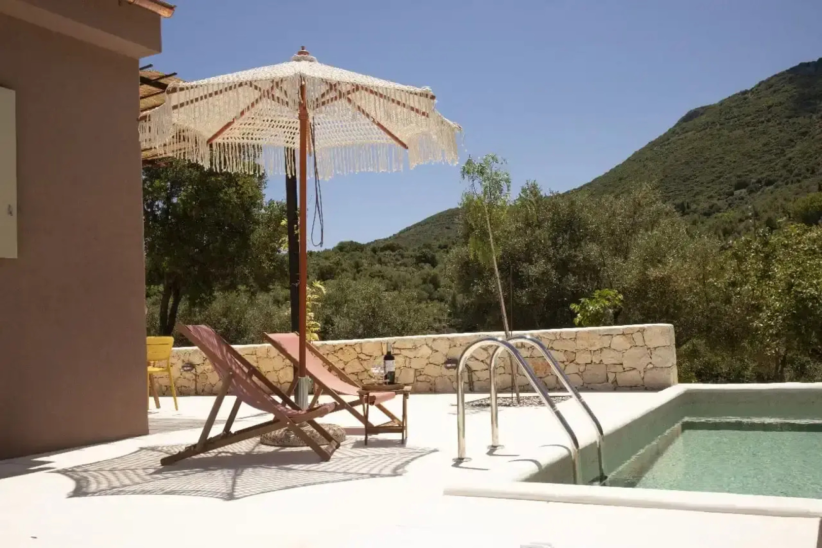 Rock n' Olive Villas