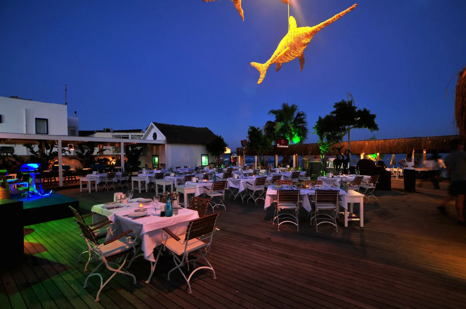 Kefi Beach and Suites