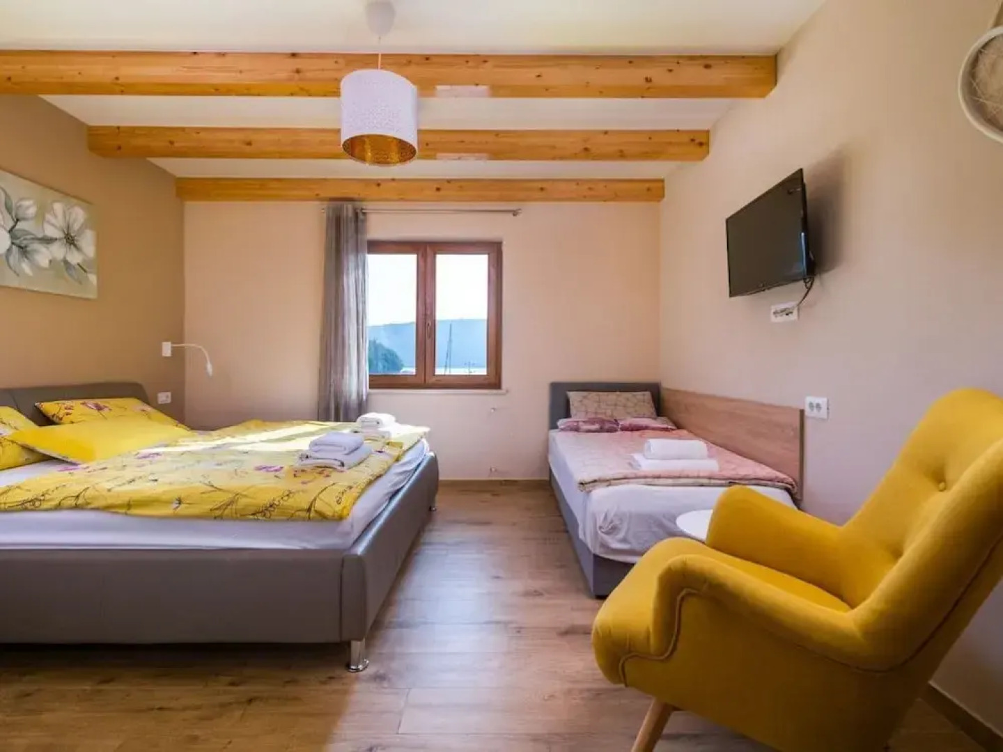 Villa with Sea Views, Hot Tub, & Roof Terrace