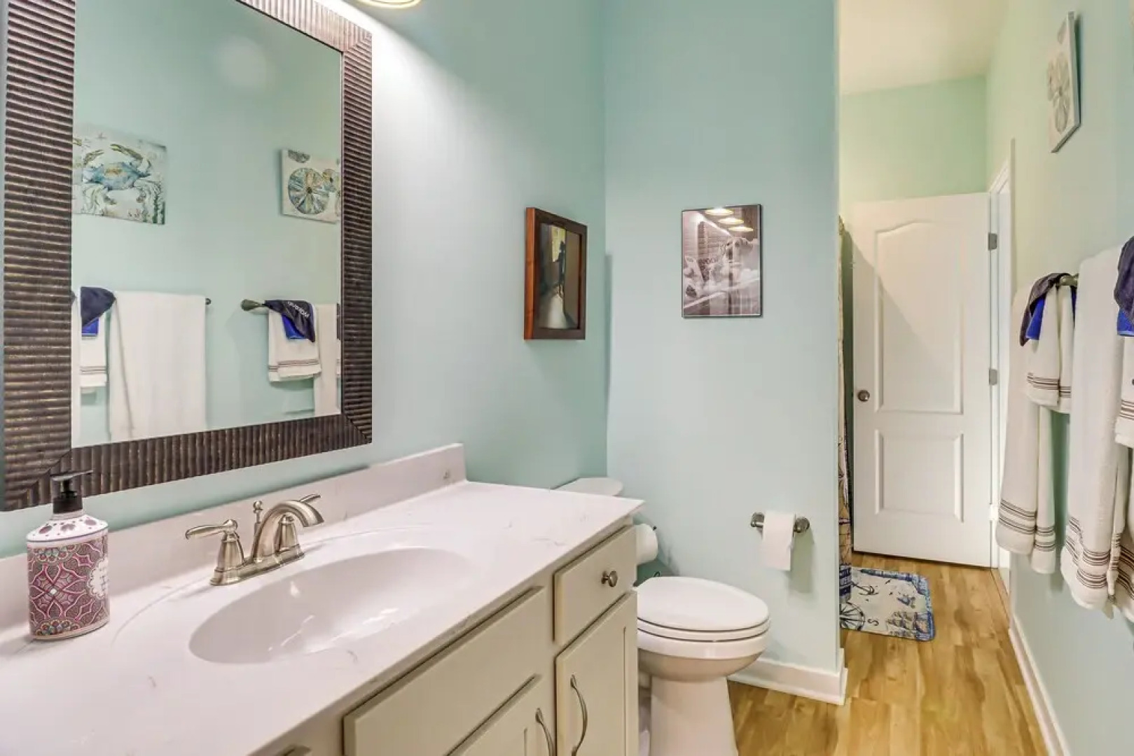 Walk to Bay: Home w/ Fenced Yard in Colonial Beach