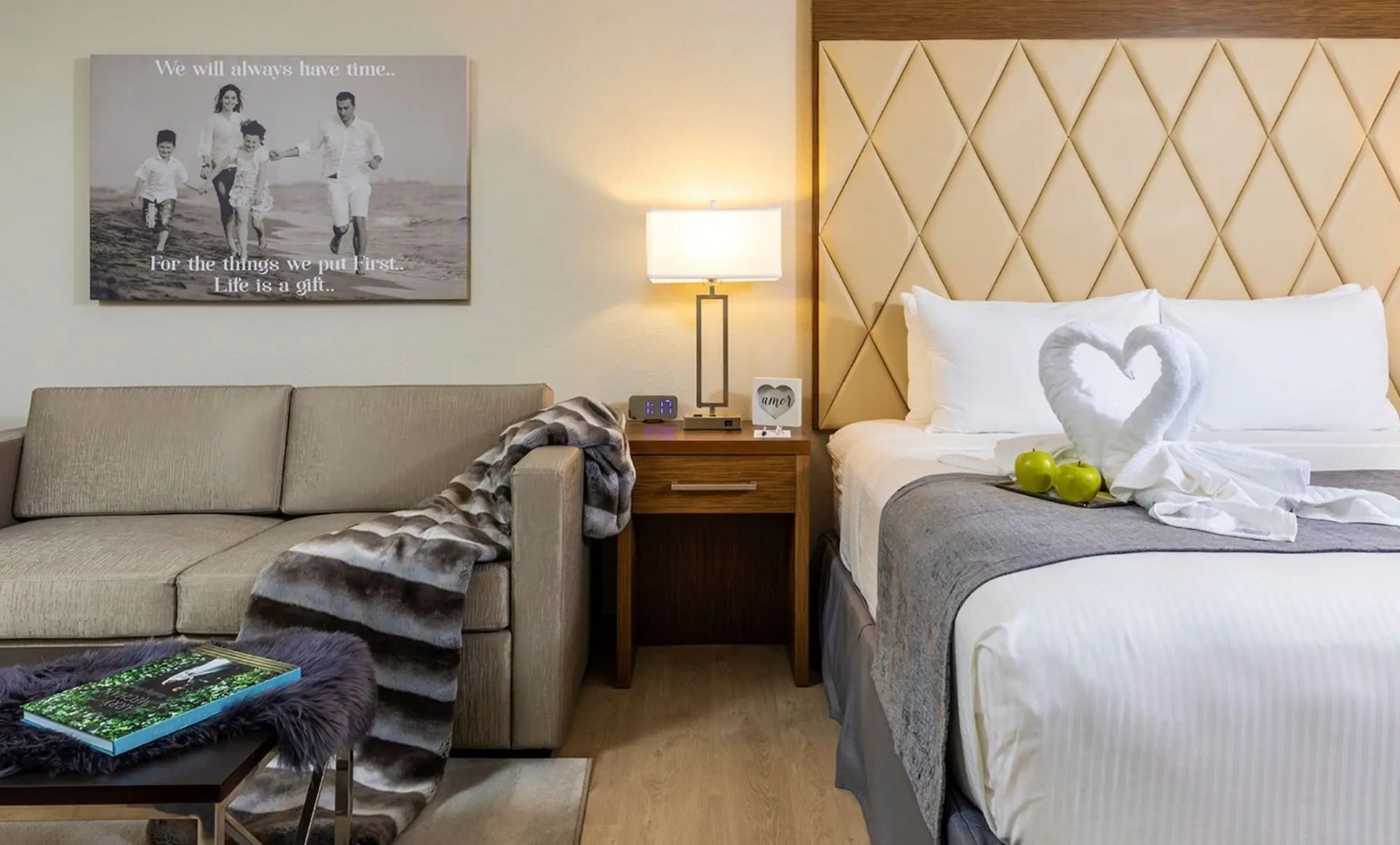 Palazzo Lakeside Hotel