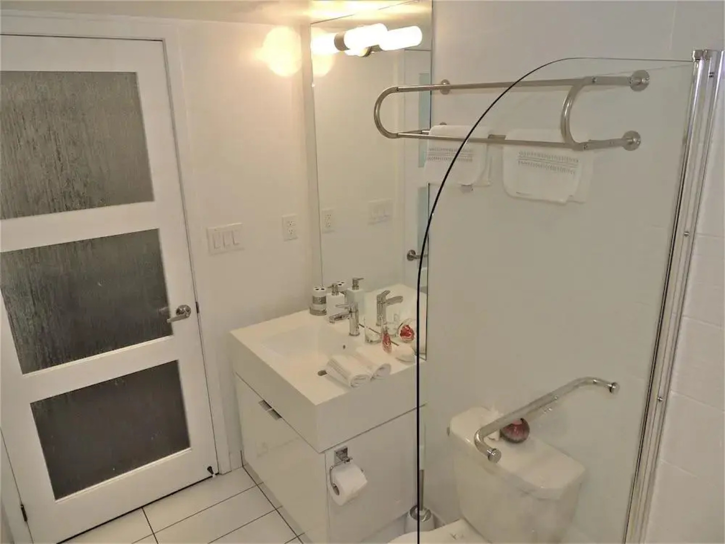 TVHR - Luxury Condos in Heart of Downtown