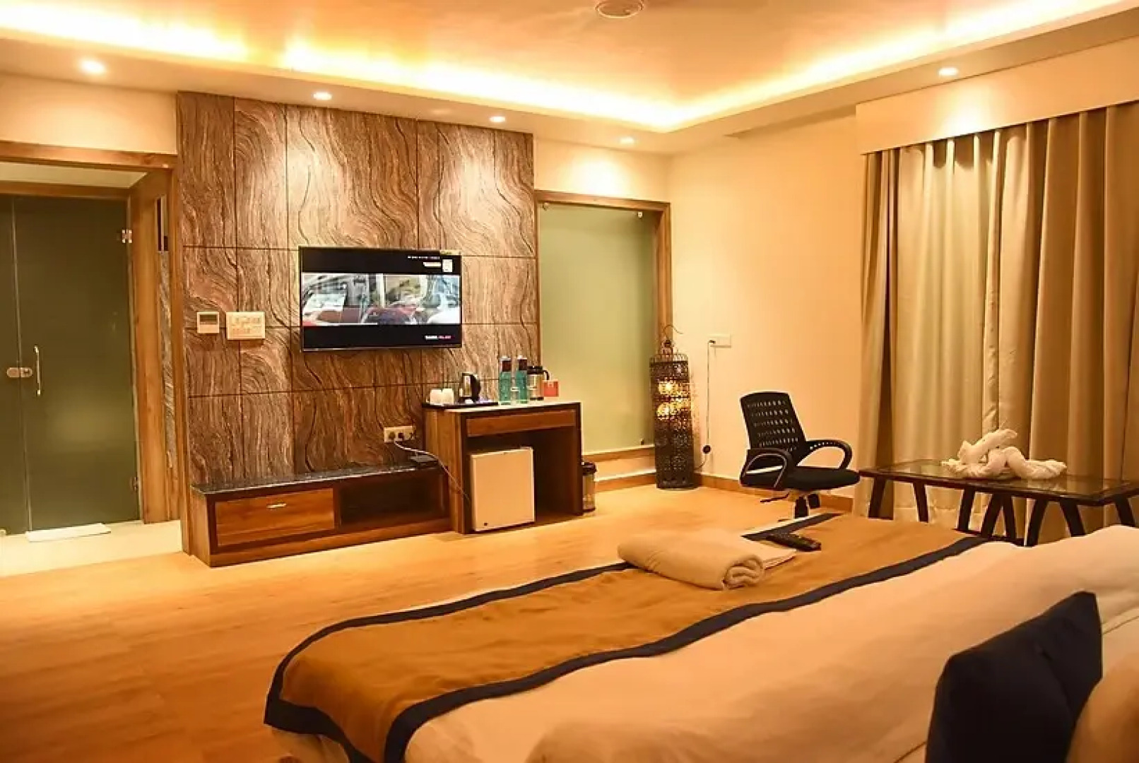 Sparsh Hotel & Resort