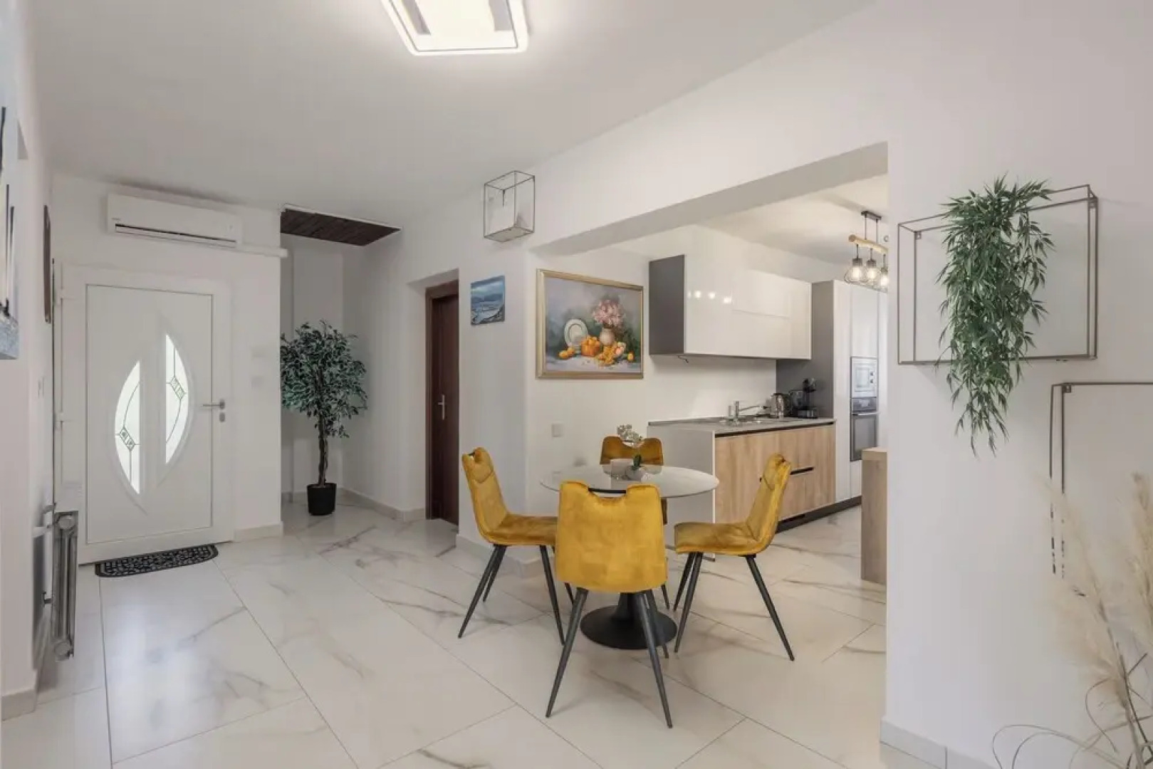 Villa Natali With Pool And Sea View