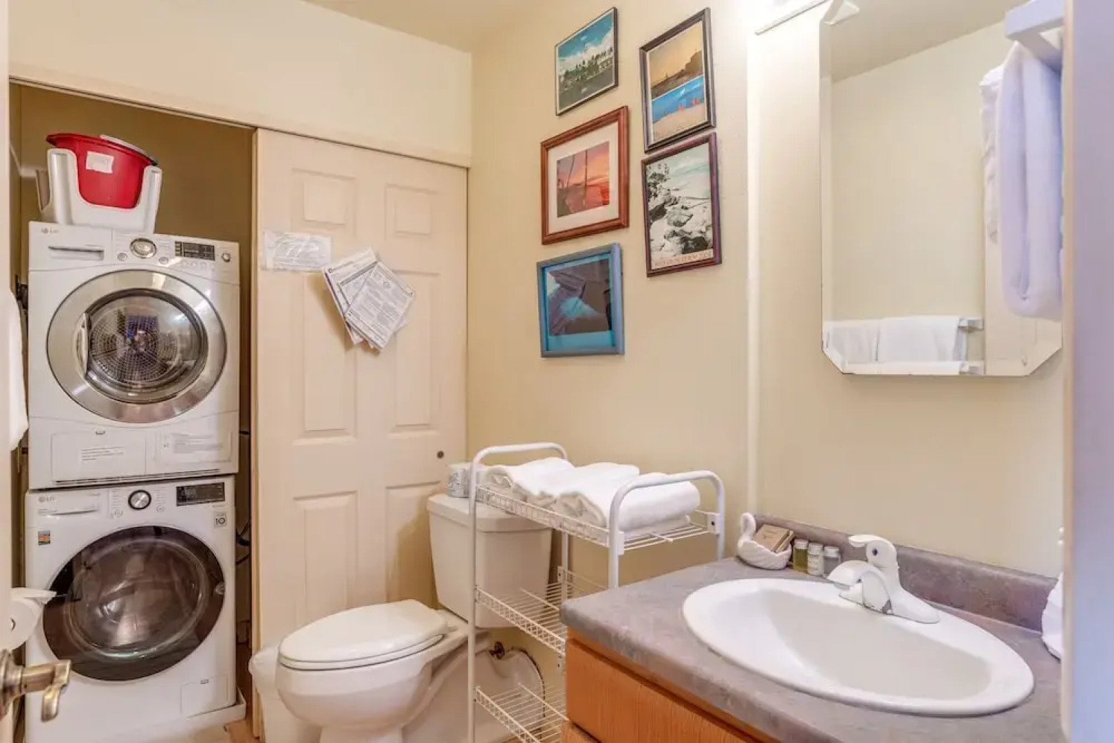 Maui Sands #5g 2 Bedroom Condo by RedAwning