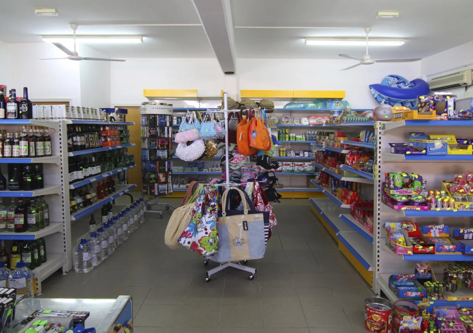 Corallia Beach Hotel Apartments