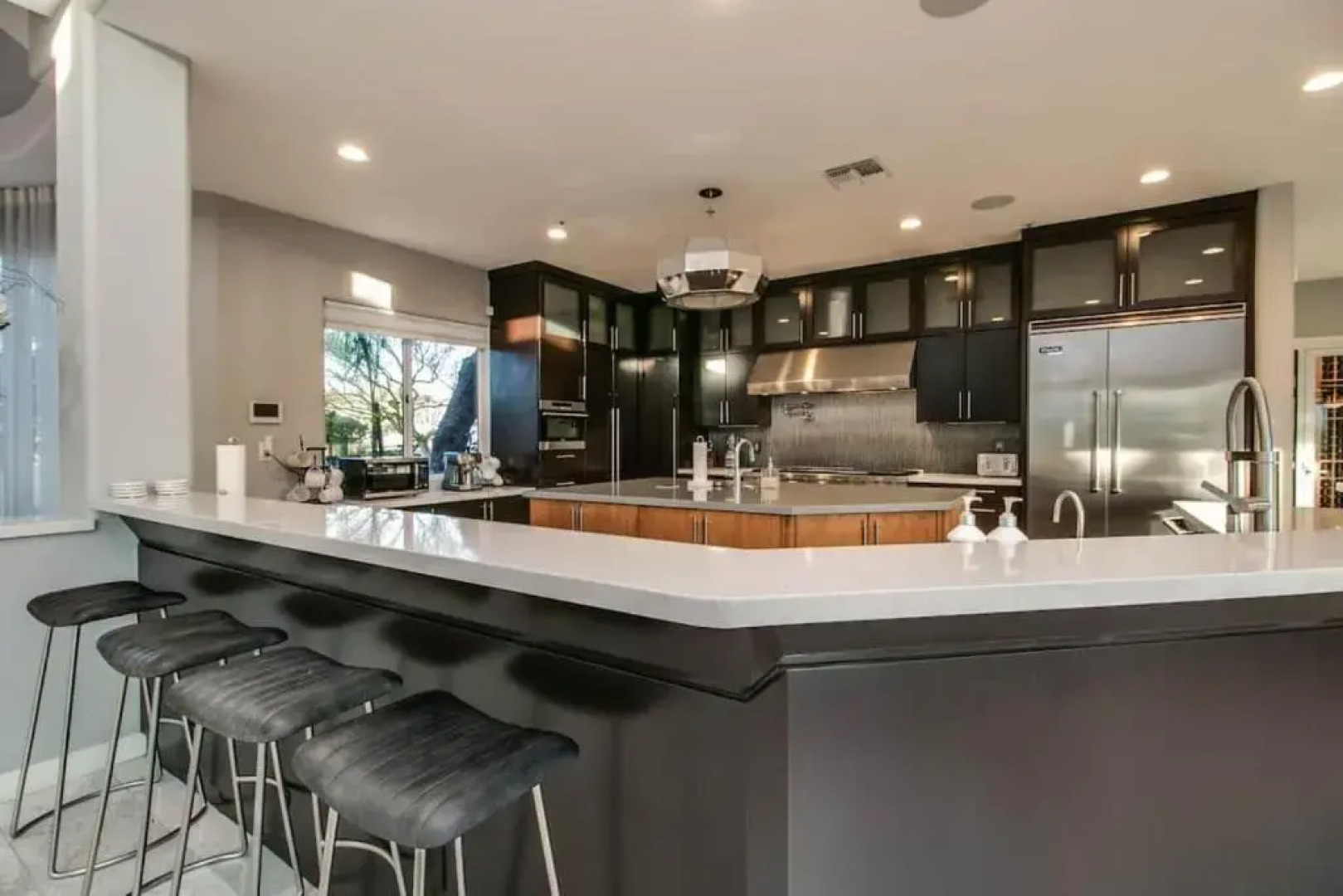 Stunning Private & Modern N. Scottsdale Estate!