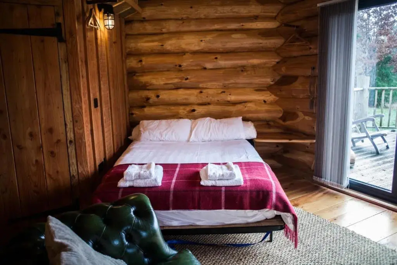 Coed y Marchog Woodland Retreat