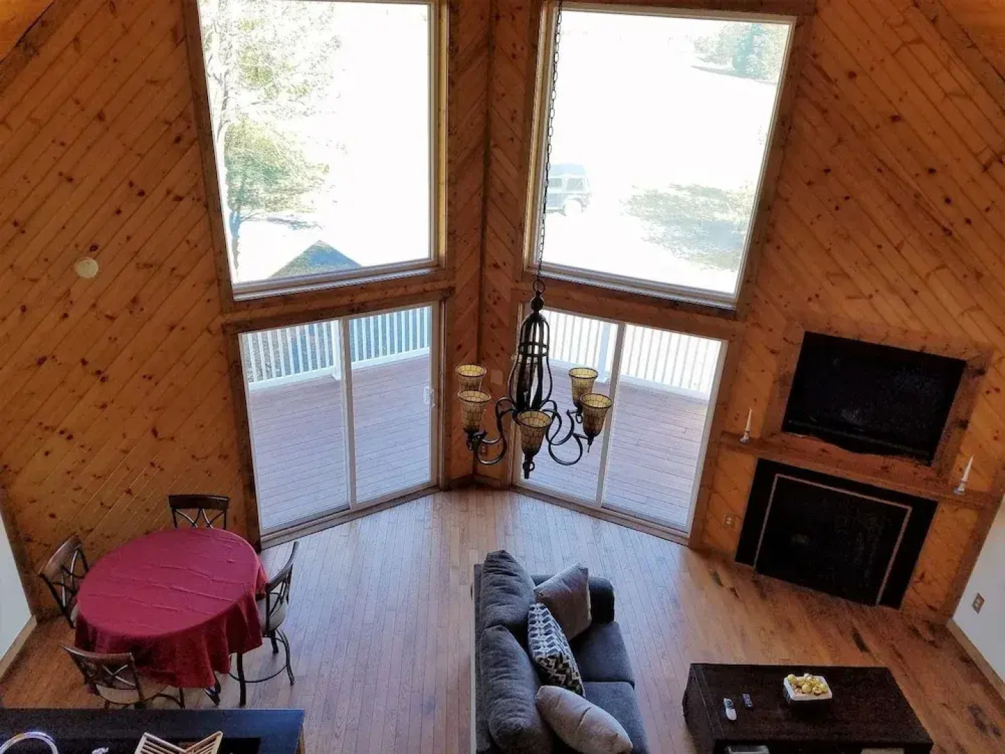 The Shuck- Christophers Riverside Cabin