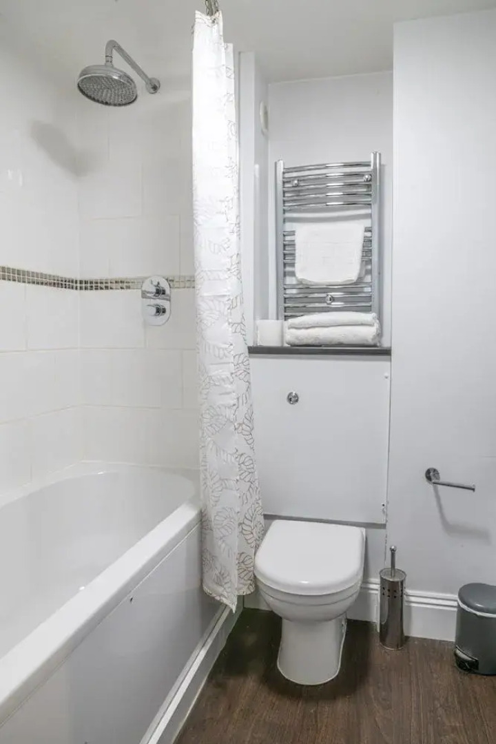 The Kings Head House