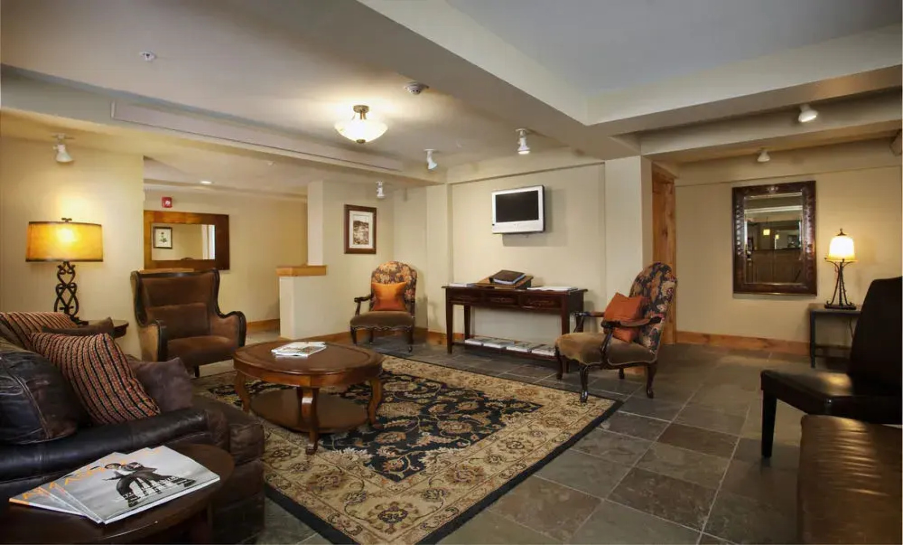 Lift One Condominiums