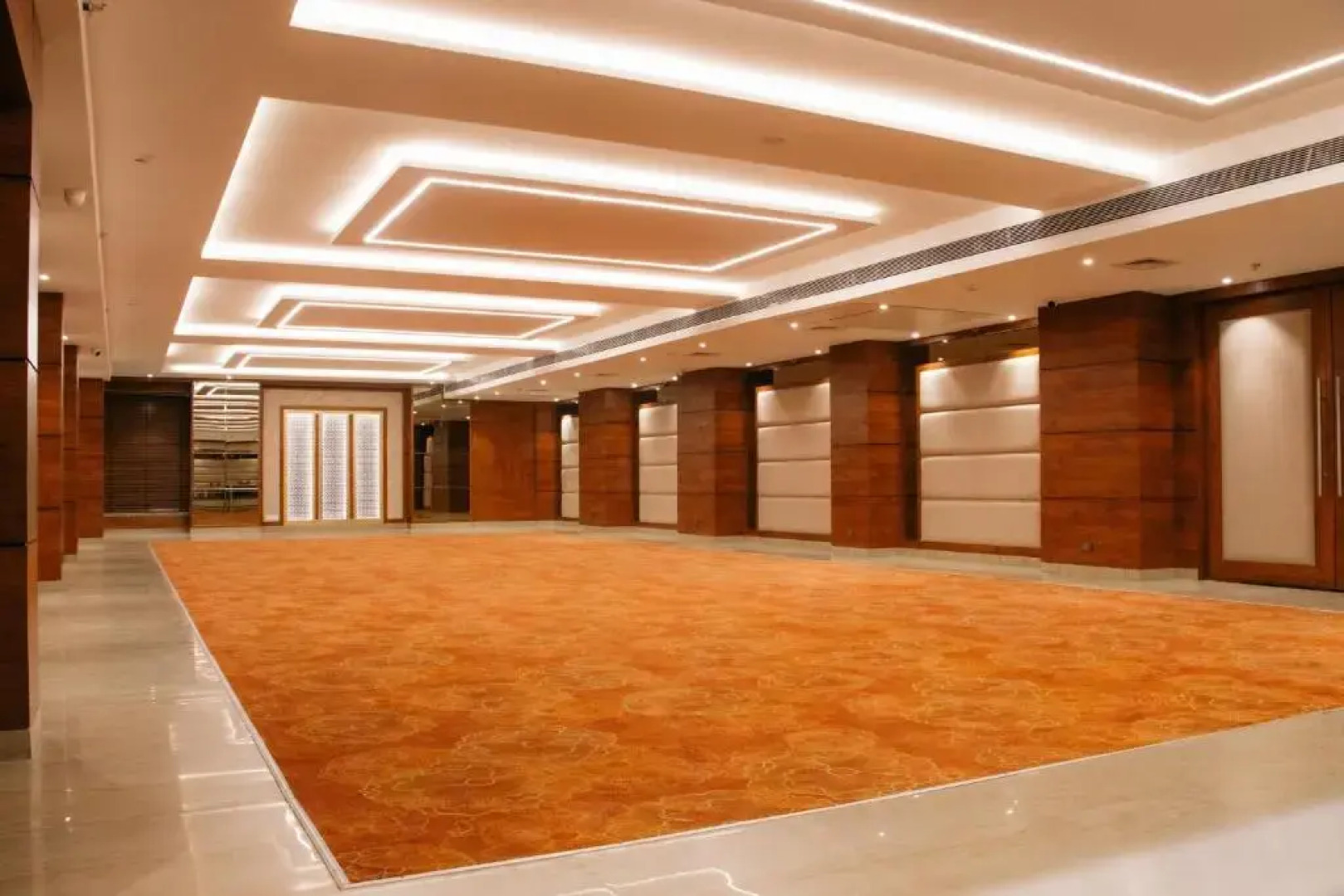 Playotel Premier Vijay Nagar