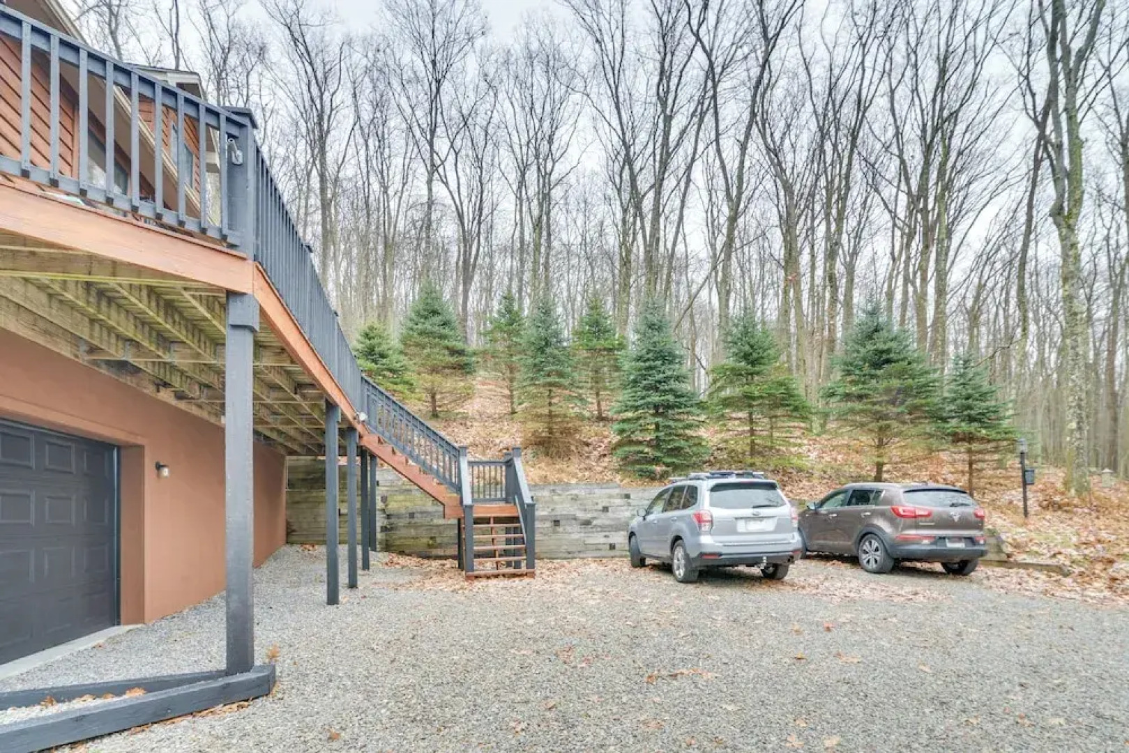 'the Eagles Nest at Alpine' Cabin w/ Fireplace!