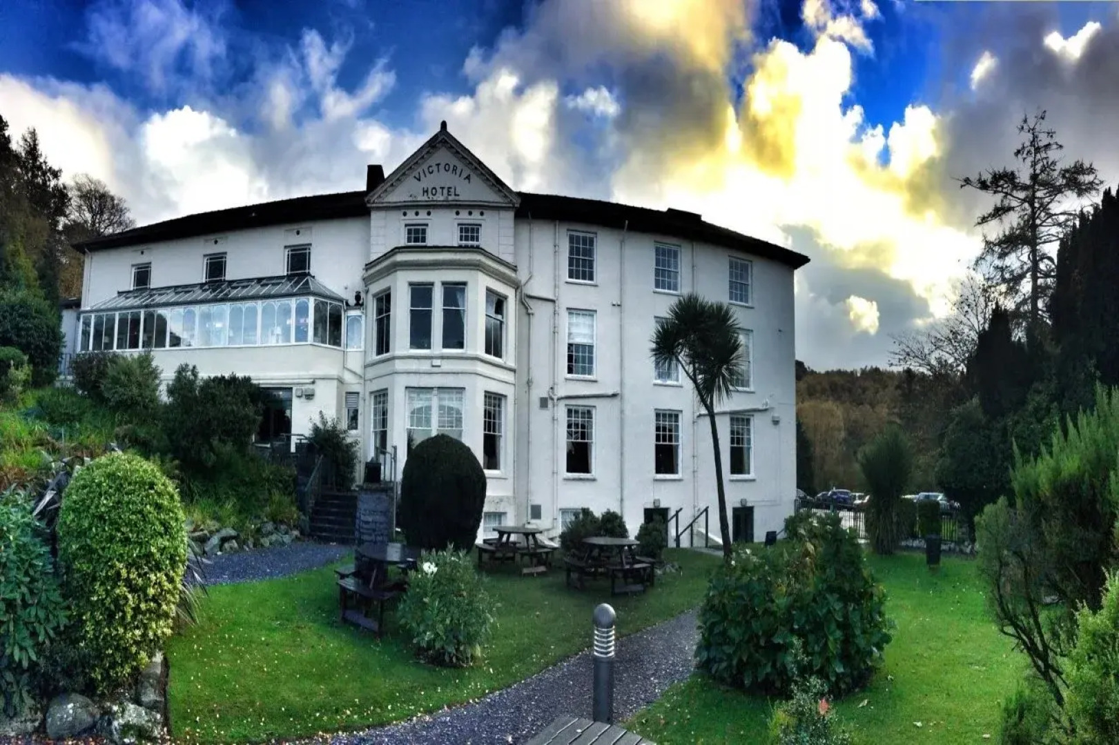 The Royal Victoria Hotel