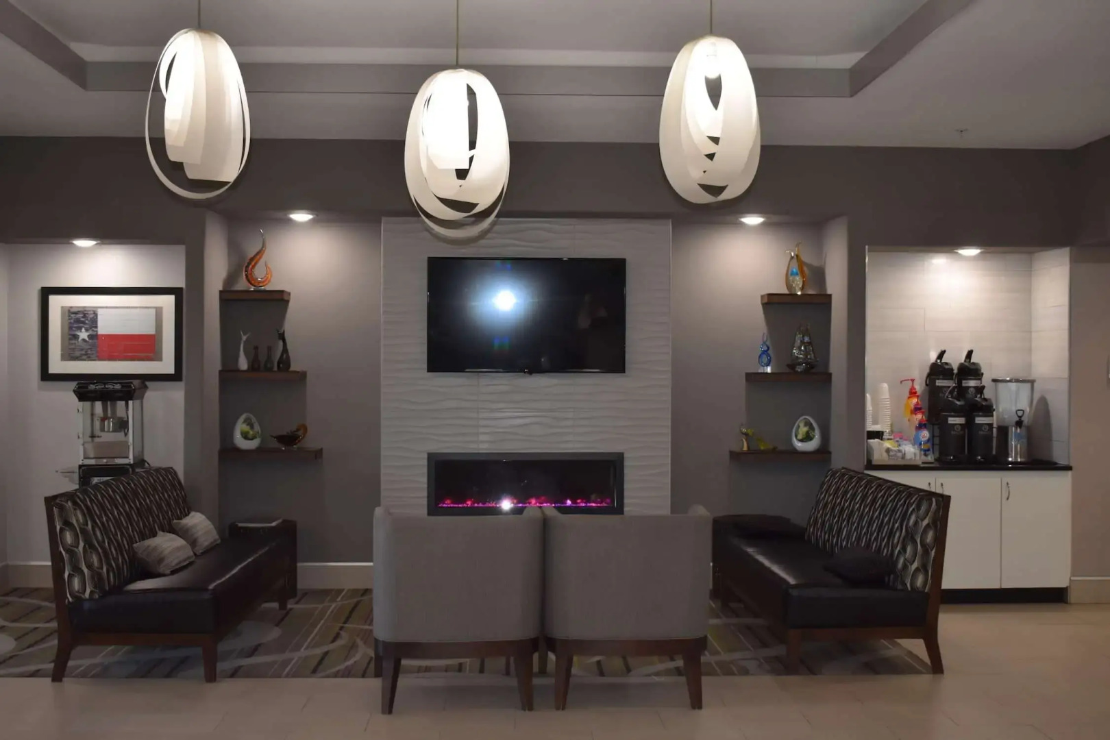 La Quinta Inn & Suites by Wyndham Kyle - Austin South