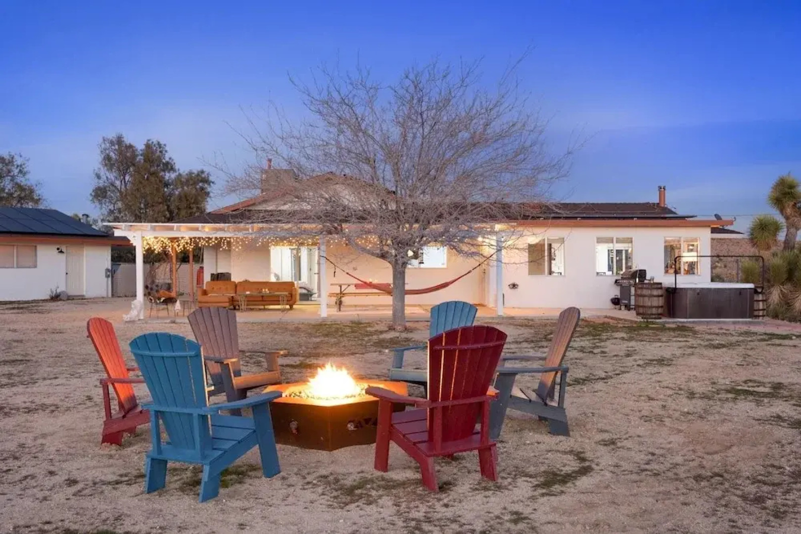 Pickle Ranch - Desert Paradise With Hot Tub, Fire Pit & Bbq 2 Bedroom Home by Redawning