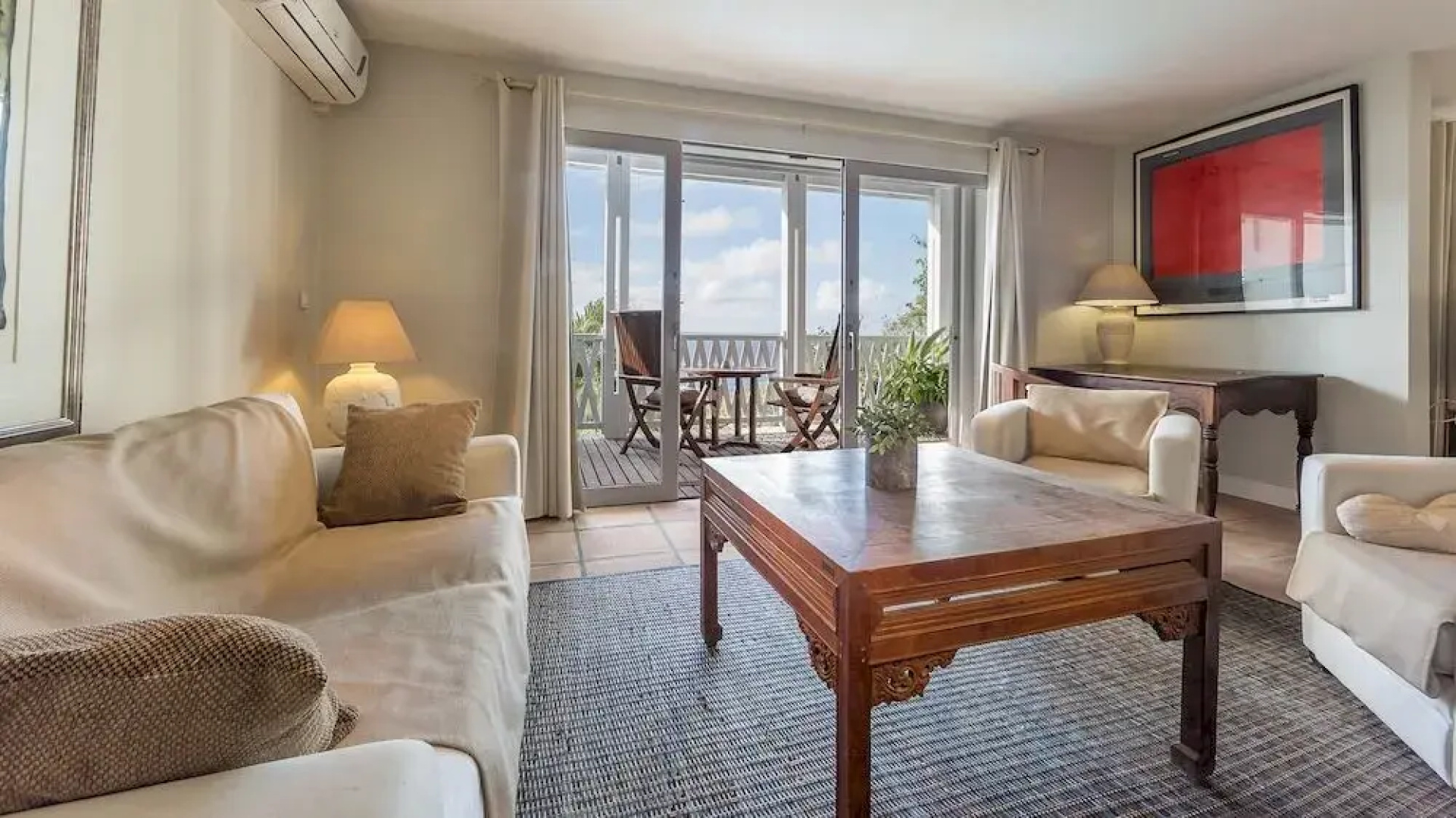 Caye Blanche Guest House