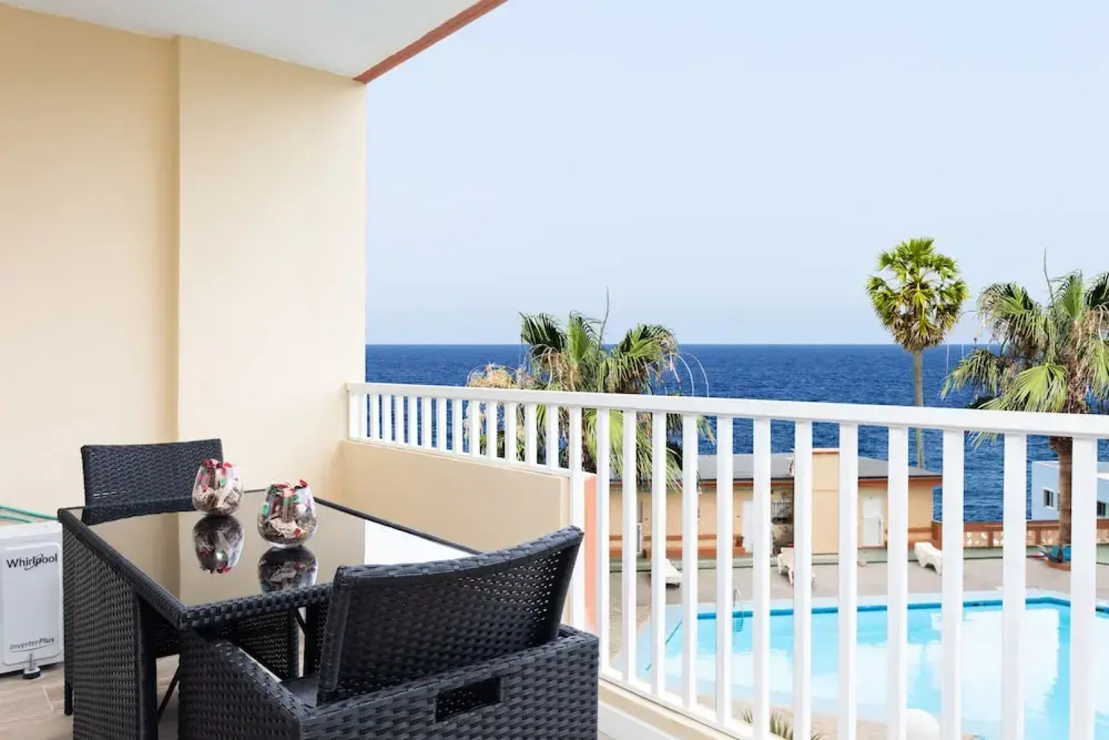 Frontline Las Arenitas