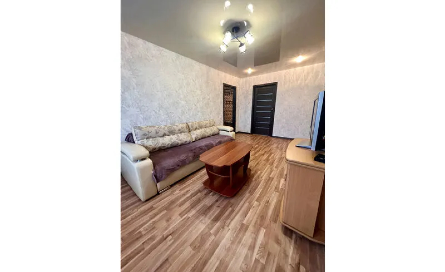 Хоум Отель на ул. Розы Люксембург, 41