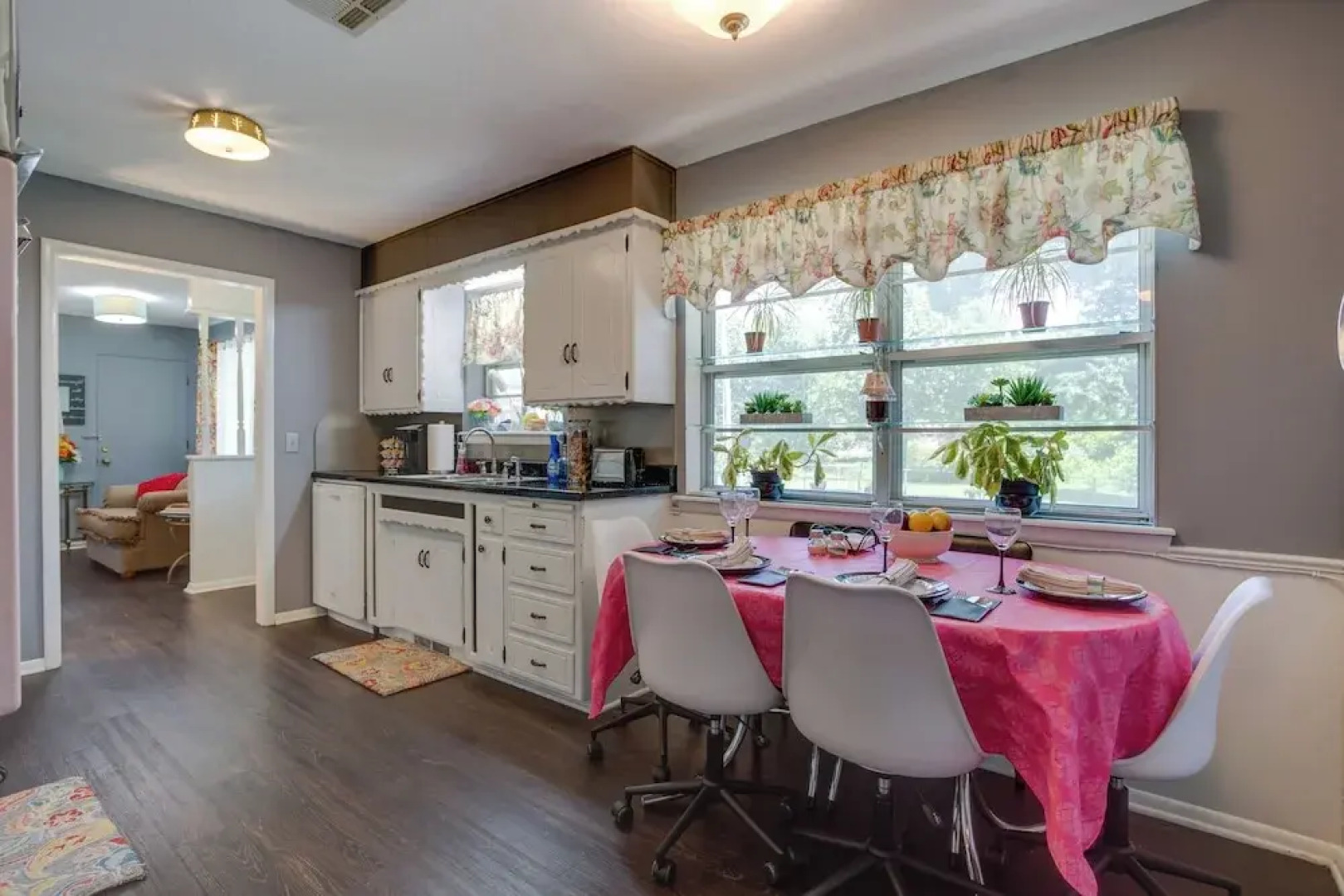 Norman Home w/ Yard, Walk to Park & OU Campus!