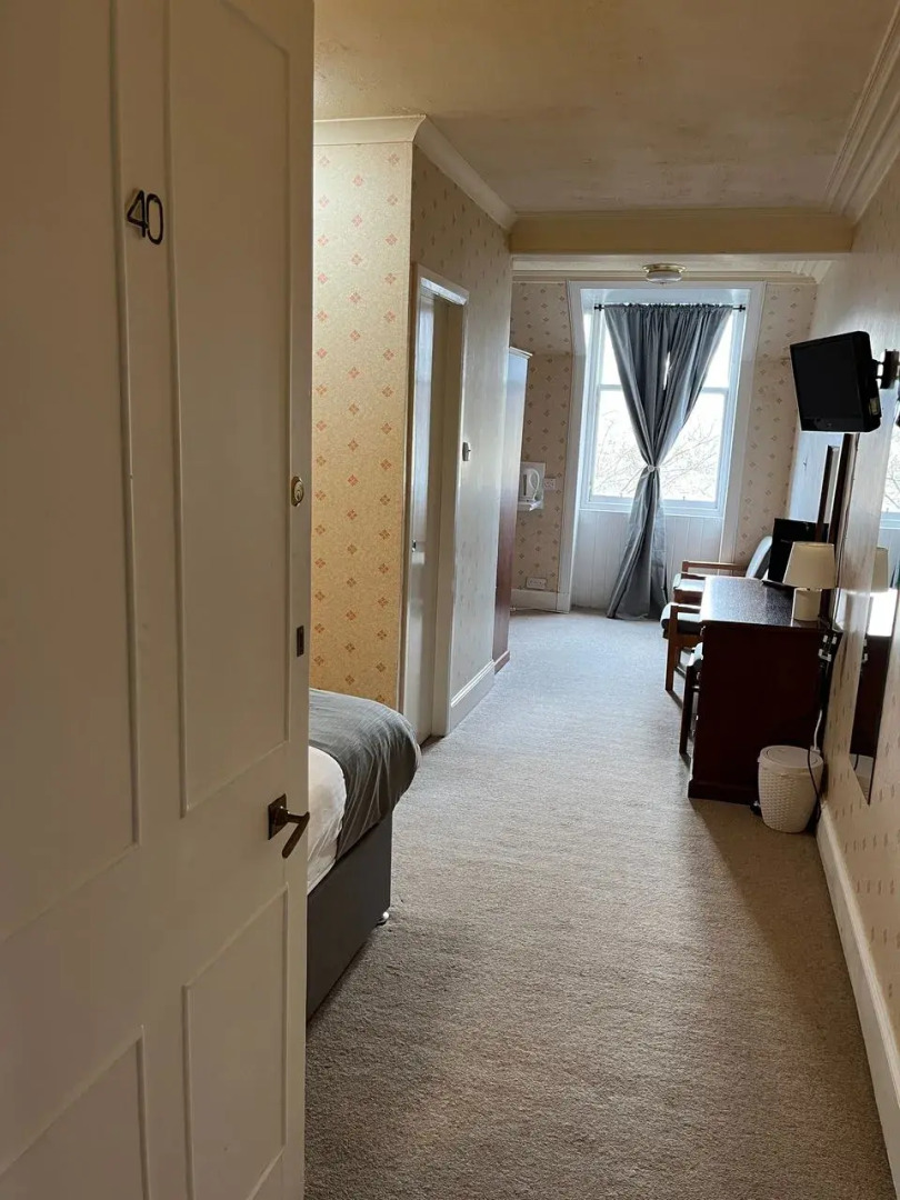 The Stromness Hotel by Paymán Club